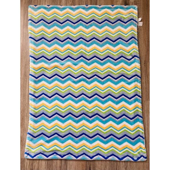 HB Hudson Baby Blue Green Yellow Sherpa Chevron Zig Zag Blanket Bay Stripe Teal - Picture 2 of 11